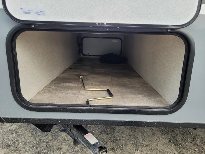 Coachmen Apex 213rds 2023 alt