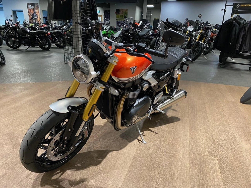 2026 Triumph Speed Twin 1200 Rs - Baja Orange / Sapphire Black alt