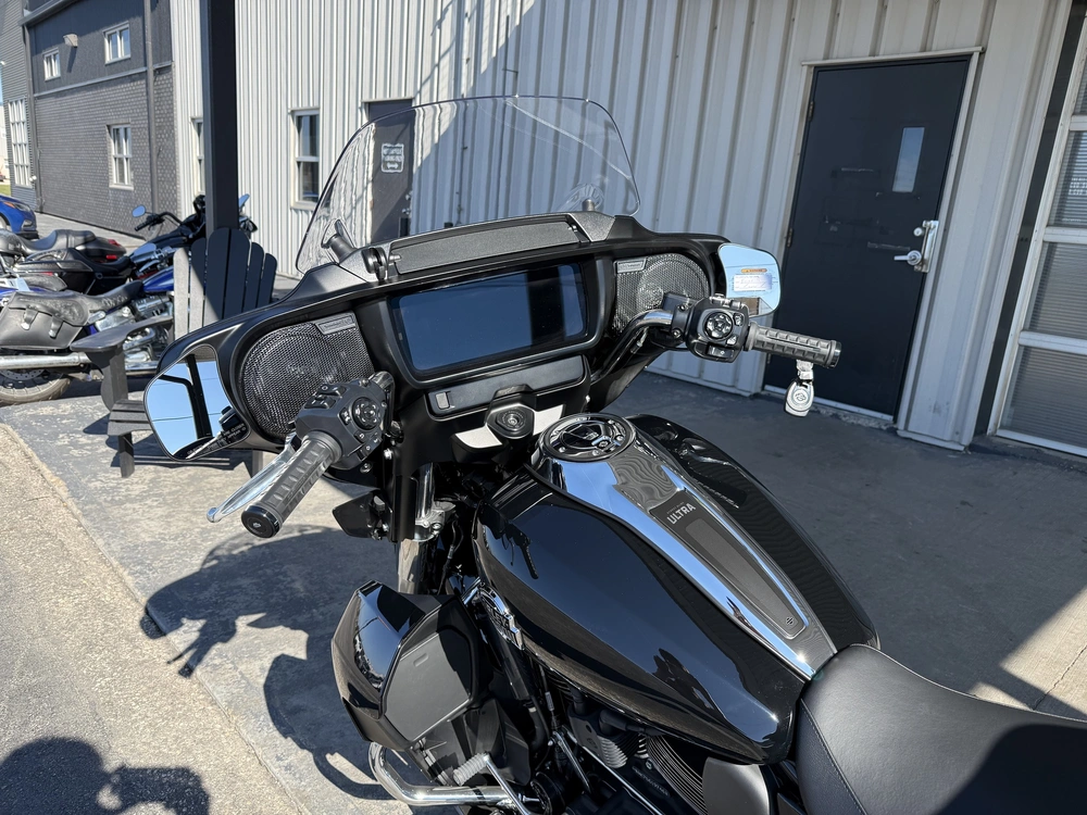 2025 Harley-davidson Flhxu Street Glide Ultra alt