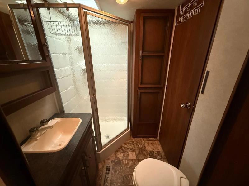 Crossroads Zinger 290bh 2013 alt