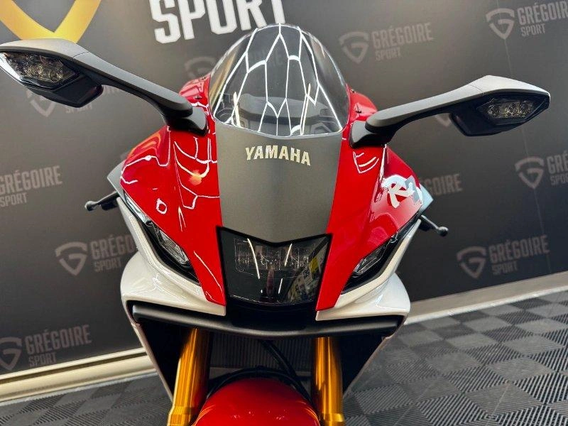Yamaha Yzf-r7 70e Anniversaire 2026 alt