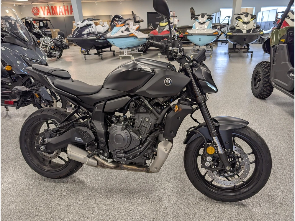 2025 Yamaha Mt-07 Mt07asb alt