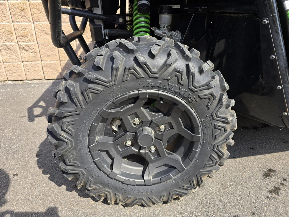 2019 Kawasaki Teryx Camo alt