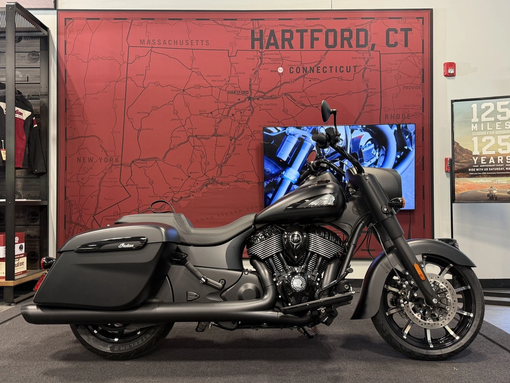 2026 Indian Motorcycle Springfield Dark Horse alt