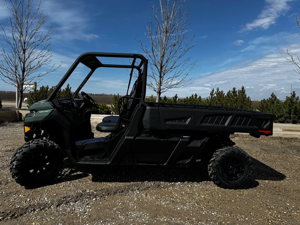 2025 Can-am Defender Pro Dps Hd10 alt