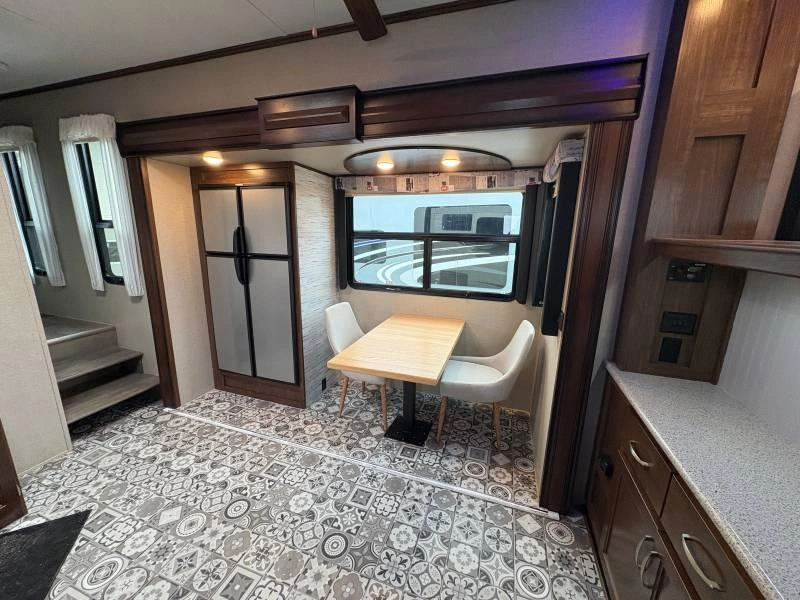 Keystone Rv Montana 380th 2018 alt