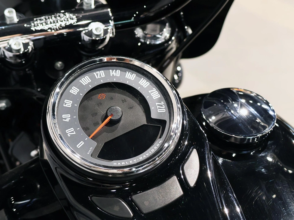 2023 Harley-davidson Softail Heritage Flhcs alt