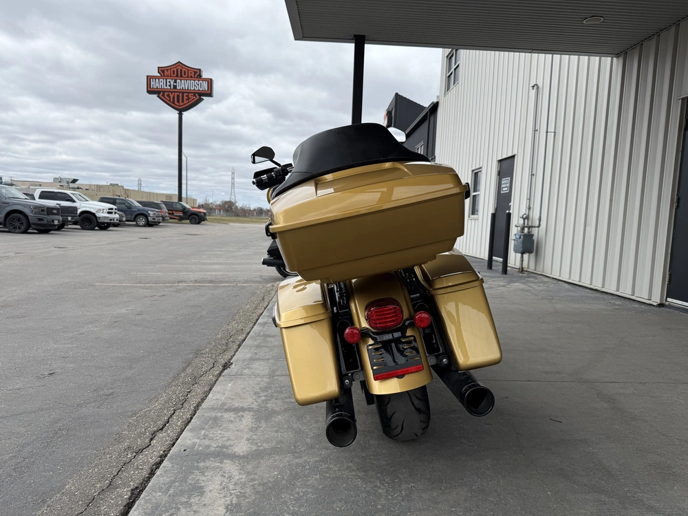 2017 Harley-davidson Flhr alt