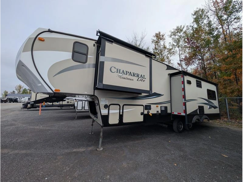 Coachmen Chaparral 29rls 2016 alt