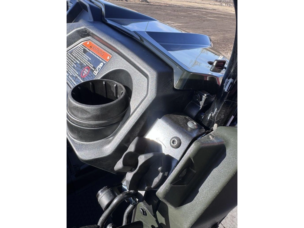 2026 Honda Pioneer 520 alt