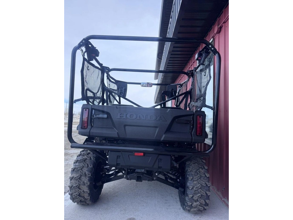 2025 Honda Pioneer 1000-5p Trail alt