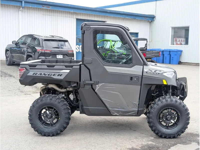 Polaris RANGER XP 1000 CAB - AVALANCHE GRAY 🎯 UTV Cabine 1000cc Travail 4 Saisons Chauffé Prix Abordable Defender Ranger Qualité 🟢 2027