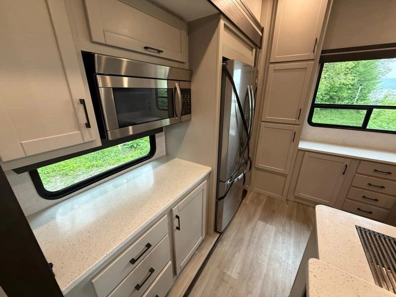 2021 Crossroads Cruiser 3601gk alt