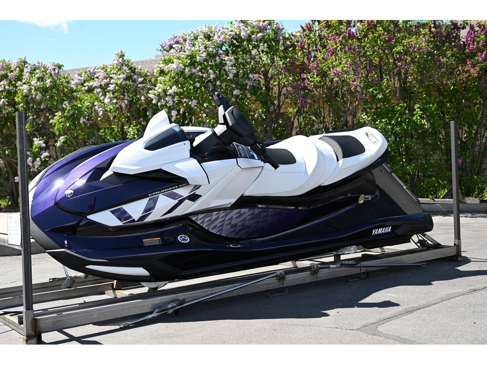 2026 Yamaha Vx Cruiser Ho-nightshade/white alt