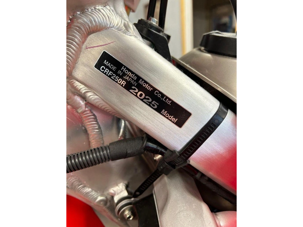 2026 Honda Crf250r alt