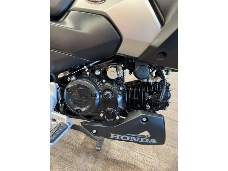2025 Honda Grom™ thumbnail 5