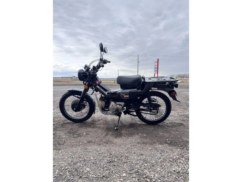 2026 Honda Trail 125 thumbnail 2