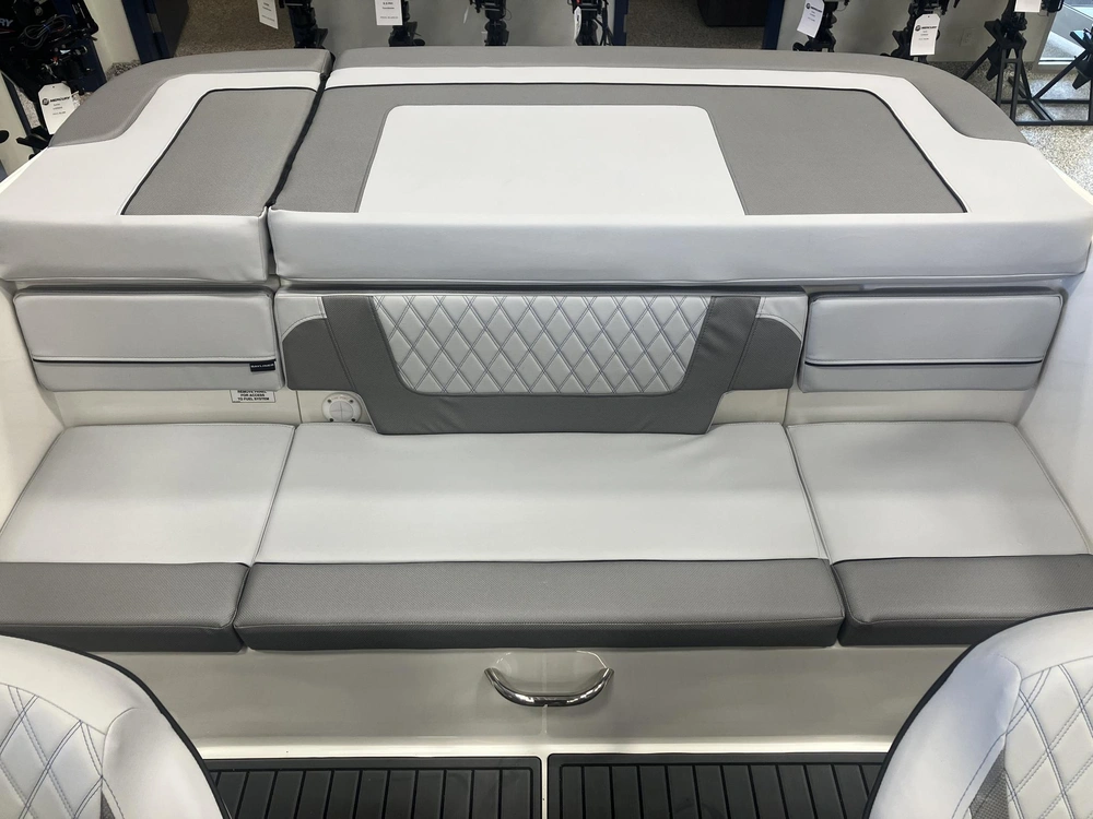 2024 Bayliner Vr4 Bowrider alt