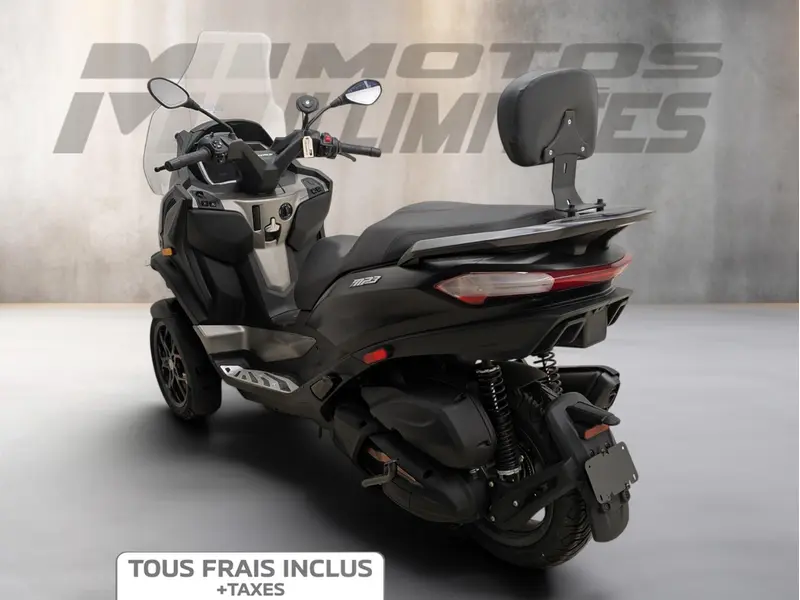 2023 Piaggio MP3 Maxi 530 HPE Exclusive ABS thumbnail 7