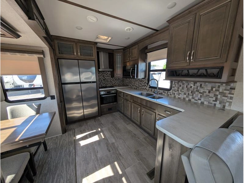 Keystone Rv Montana 3700lk 2019 alt