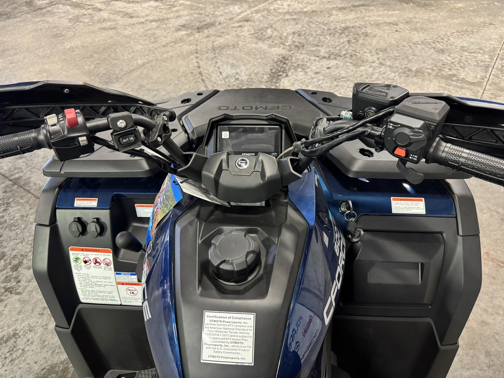 2026 Cfmoto Cforce 600 alt