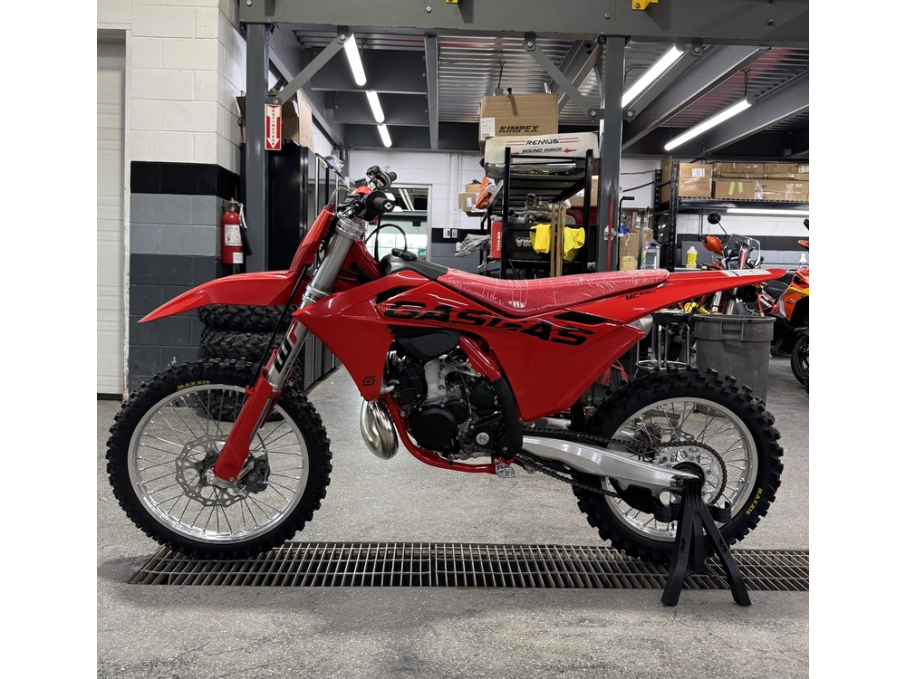 2025 Gasgas Mc 250 alt