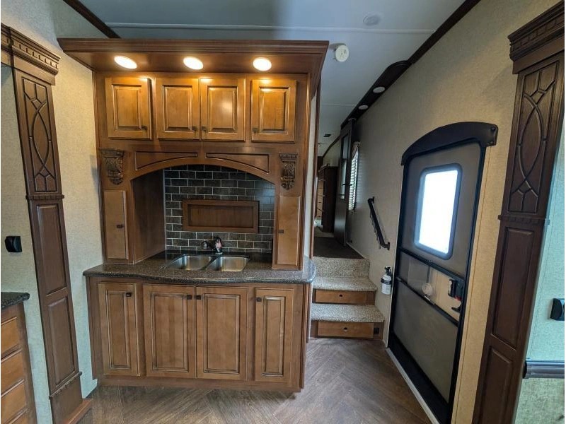 Heartland Gateway 3200rs 2015 alt