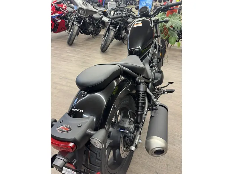 2026 Honda Rebel 500 ABS thumbnail 10