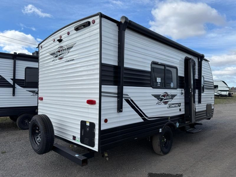Forest River Shasta 18fq 2024 alt