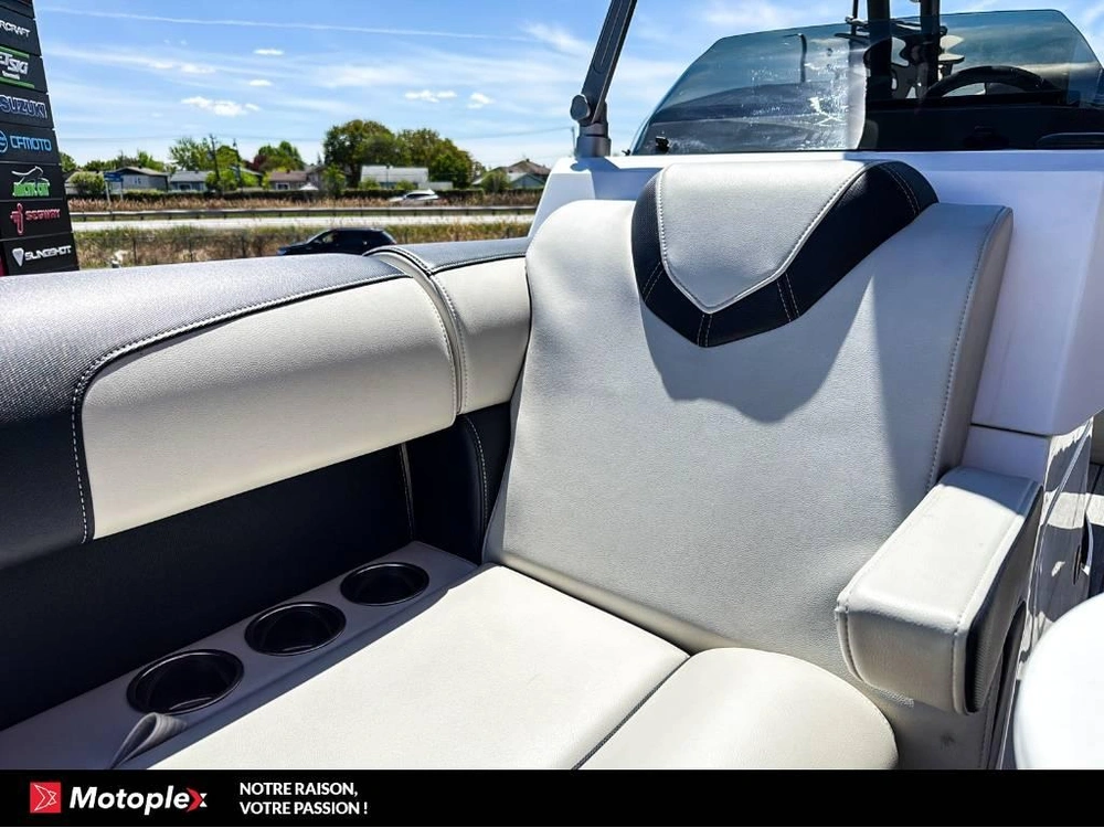 Montara Ponton Bateau Surf-boss 25 2.0 Démonstrateur 2023 alt