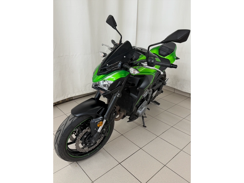 2018 Kawasaki Zr900 alt