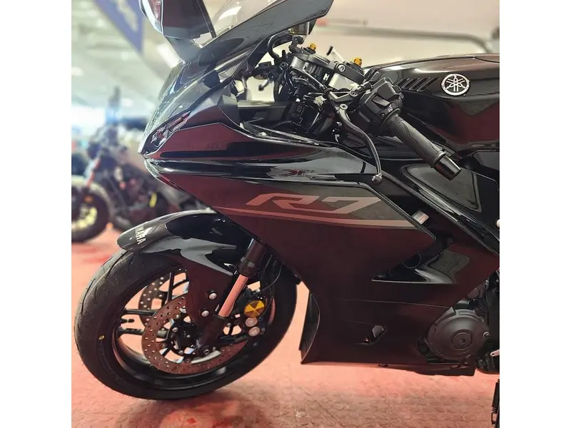 2026 Yamaha YZF R7 thumbnail 18