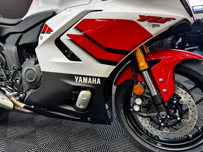 2026 Yamaha YZF-R7 70E ANNIVERSAIRE thumbnail 10
