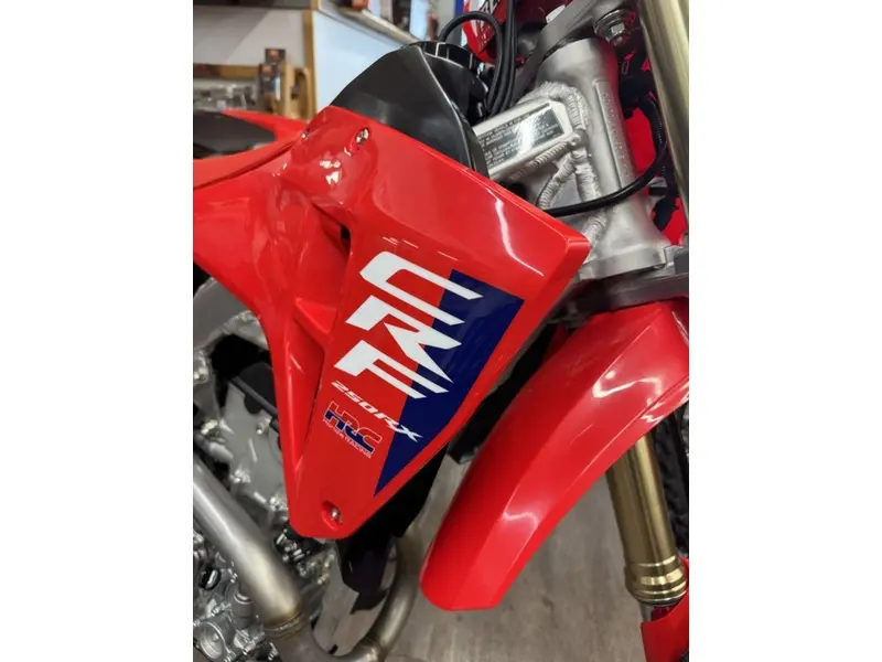 2026 Honda CRF250RX thumbnail 3