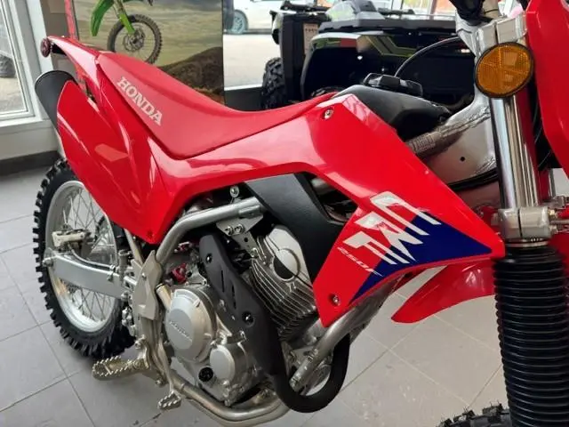 2025 Honda CRF250 thumbnail 3
