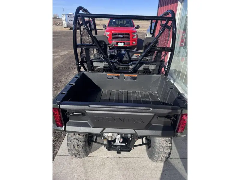 2026 Honda Pioneer 520 thumbnail 19