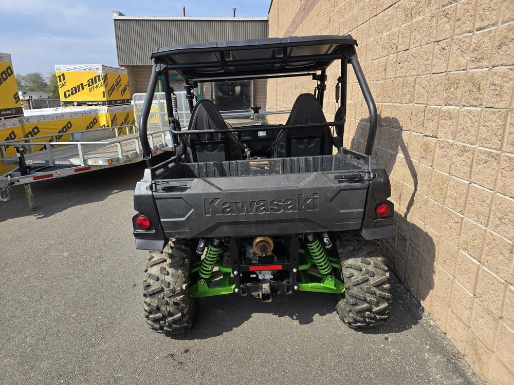 2019 Kawasaki Teryx Camo alt