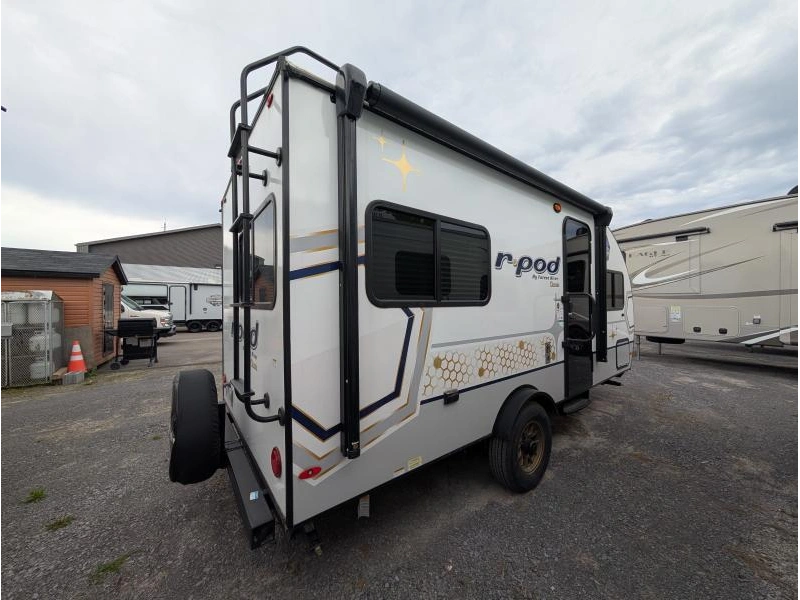 Forest River R-pod 194c 2024 alt