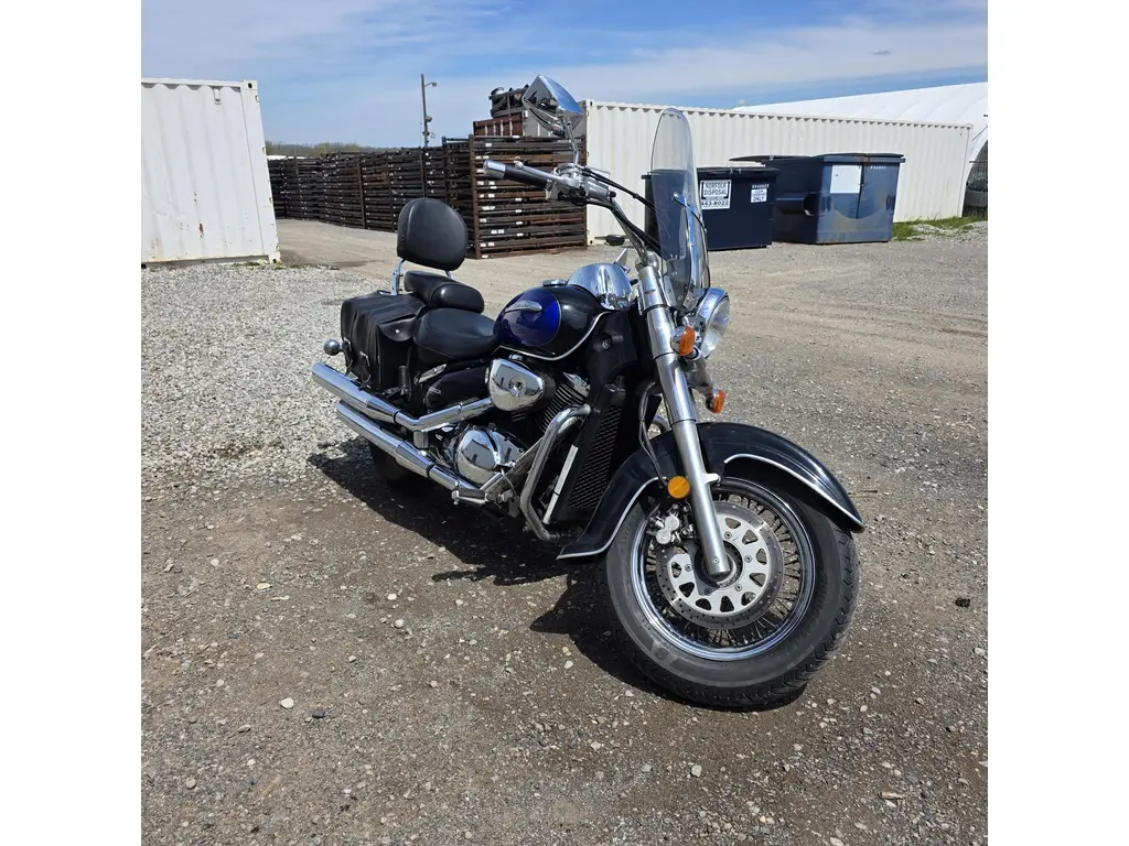2002 Suzuki Intruder Volusia 800