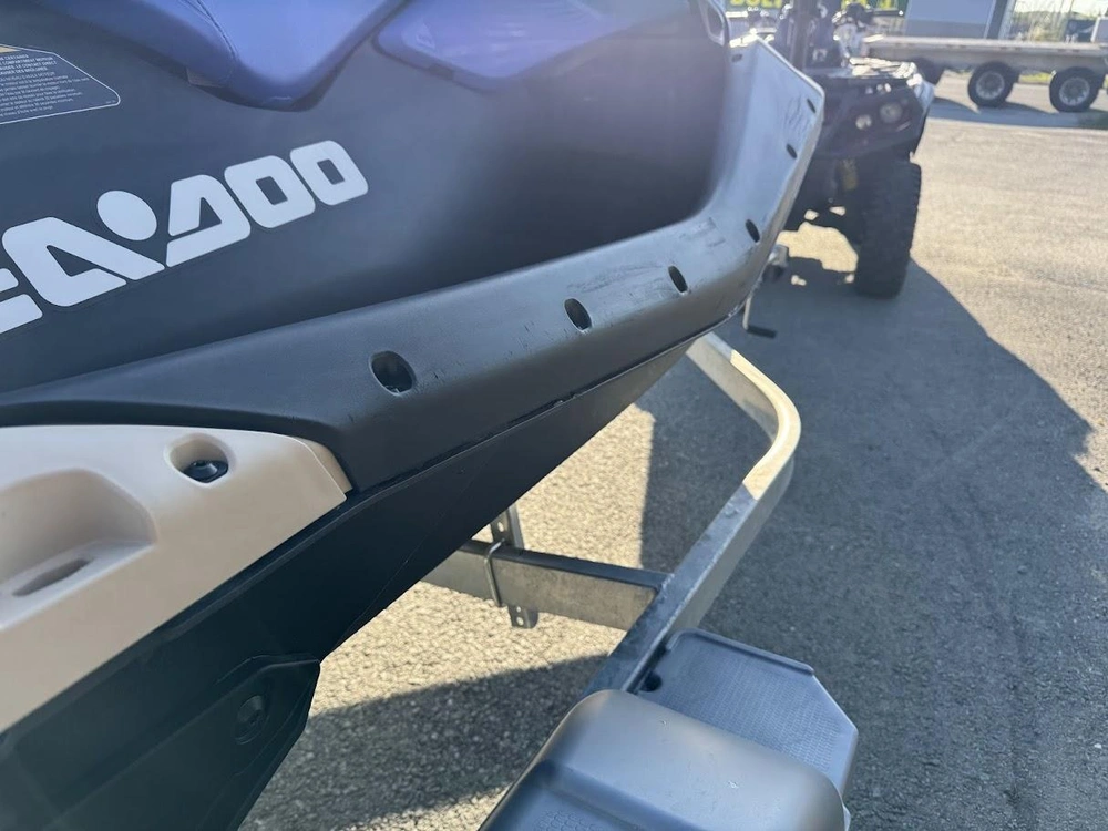 Sea-doo Spark Trixx 3up Audio 2025 alt