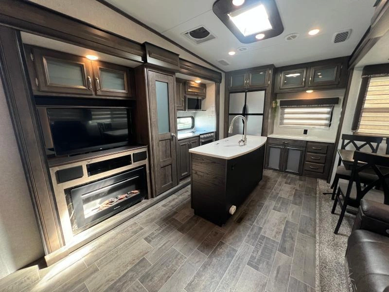 Keystone Rv Montana 320mk 2019 alt