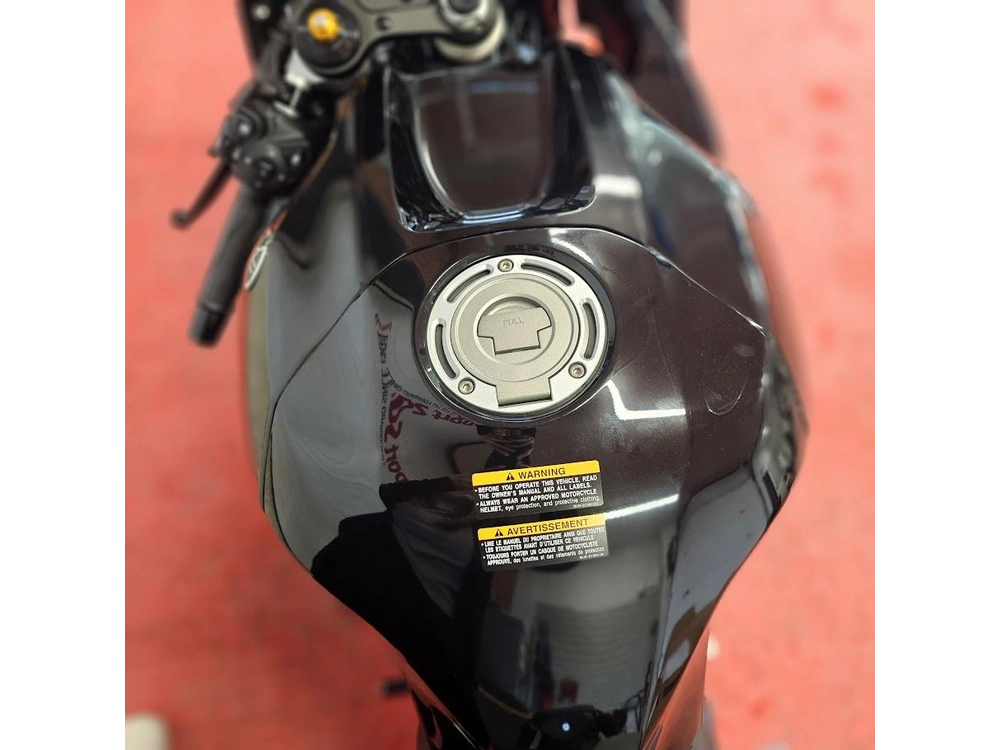 2026 Yamaha Yzf R7 alt