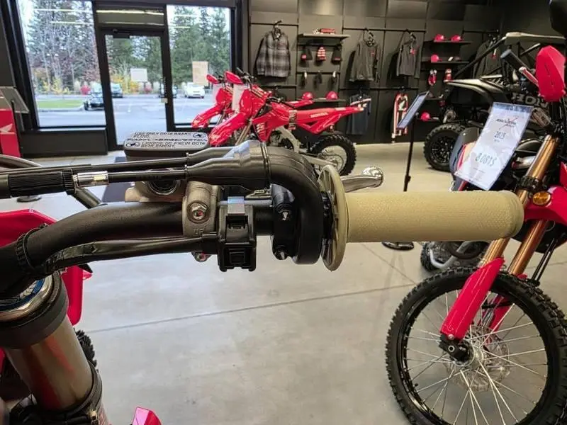 2026 Honda CRF450RWE thumbnail 14