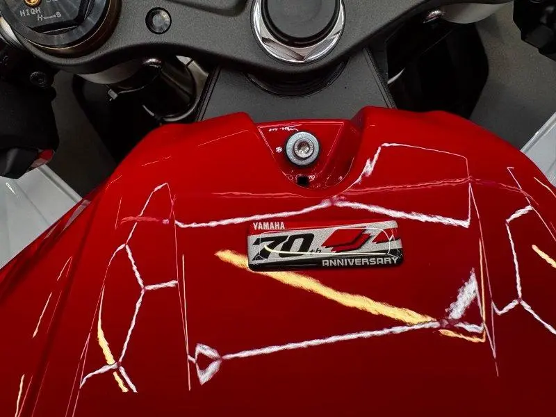 2026 Yamaha YZF-R9 70E ANNIVERSAIRE thumbnail 25
