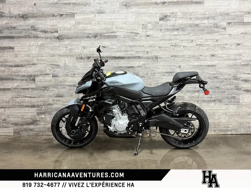 2026 CFMOTO 675NK GRIS thumbnail 5