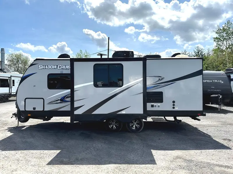 2018 Cruiser RV Shadow cruiser 225RBS thumbnail 5