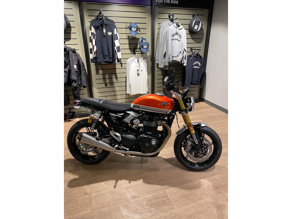 2026 Triumph Speed Twin 1200 Rs - Baja Orange / Sapphire Black alt