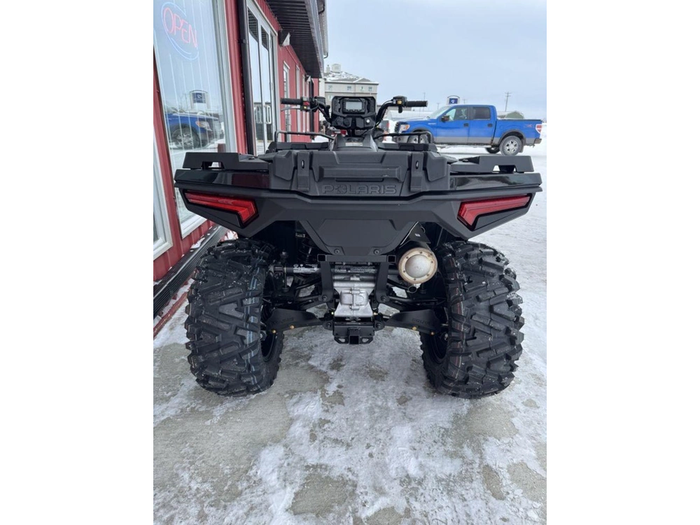 2026 Polaris Sportsman 570 Trail With Plow Package alt