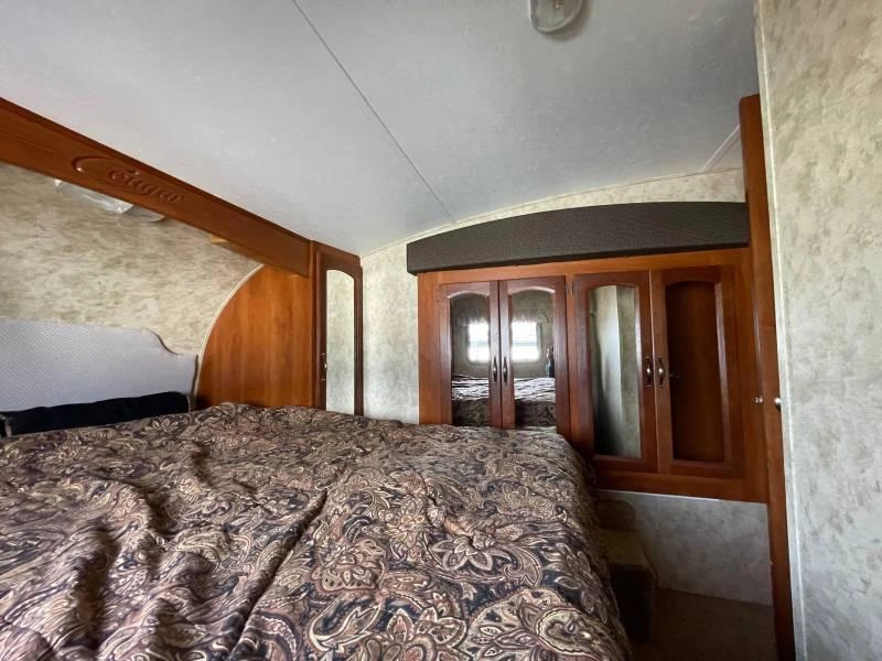 Keystone Rv Cougar 29res 2011 alt