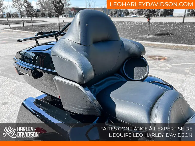 Harley-Davidson FLHTCUTG Tri Glide Ultra 2025
